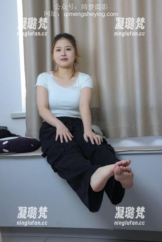 绮梦摄影 - 眼镜再大，子涵更来劲！来张图片，看看这份帅气的写真吧！
