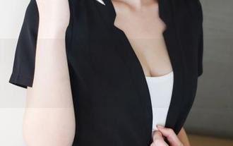 美媛馆 – 这张绮里嘉Carina的原图，油亮得让人心动！快来看看吧！