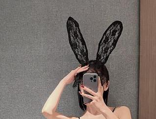 微密圈 – 让我们在脸红Dearie的年度收官合集里，找到快乐与美腿的完美结合！