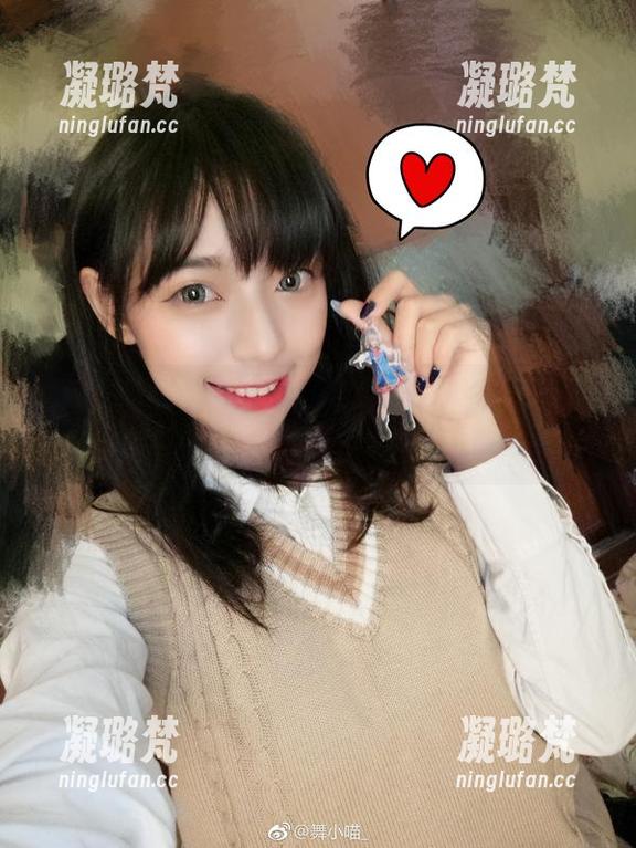 舞小喵 舞小喵:地狱王女画像大全,准备好下载她的魅惑了吗?