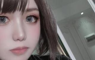 芊川一笑MNK的妹妹们，精选图片，笑得我整个人都软了！