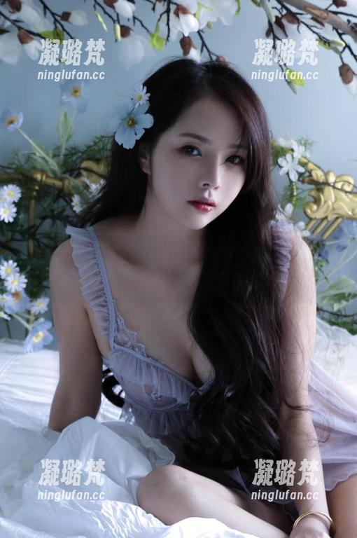 这不是普通的女仆，苏嫣qvq让人想到了天上掉下来的糖！资源快给我！