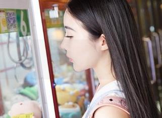 蜜桃社 – 翻看这组高清作品，冰露妹妹真的是又美又聪明，让人不禁想要了解更多！