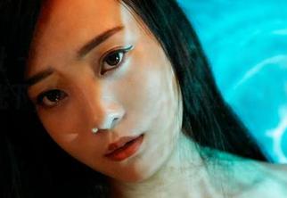 蜜桃社 – 玛丽Mary的旅拍：当我在清晨的阳光下，看看合集中自己冻得发紫的原图！