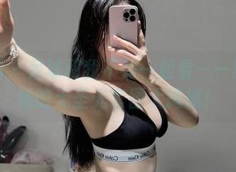 微密圈 – 足球和我不如一起看——铁锤姐姐的无圣光套图大揭秘！
