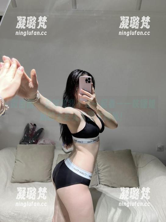 铁锤姐姐 微密圈 - 足球和我不如一起看——铁锤姐姐的无圣光套图大揭秘!