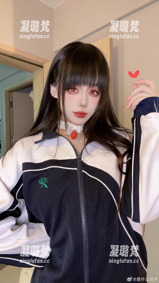 下载阿九从不咕咕的停云套图，准备好一起云游四海吗？