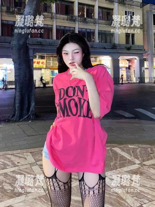 微密圈 - 精选陈佩奇的圣诞奇遇：你根本没见过她的这一面！