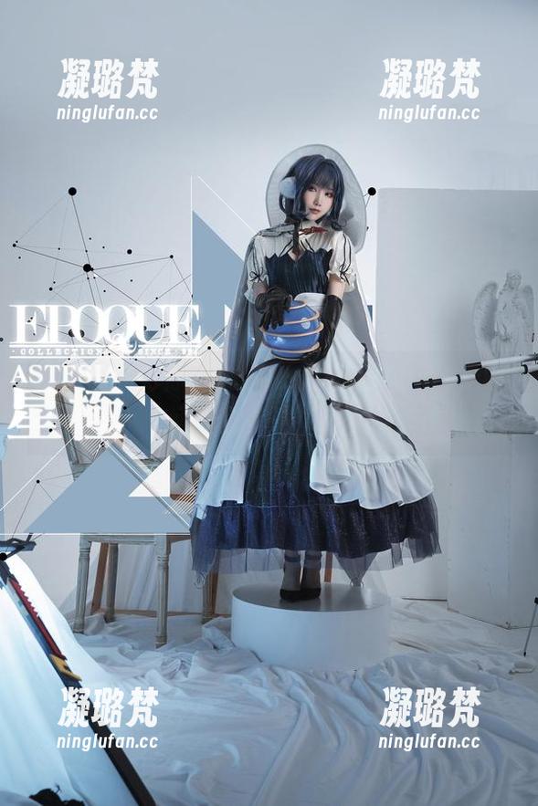 面饼仙儿为你unveil：最新厨娘cos，瞬间变身美味诱惑！
