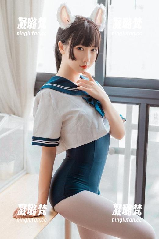 不容错过的最新内容：面饼仙儿的短校服胶带魔法
