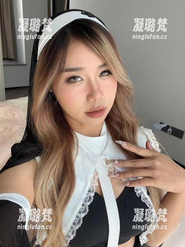 微密圈 - 黑饱宝的最新套图让我找到了新的审美灵感，果然是“挚爱的宝贝”，无法自拔啊！
